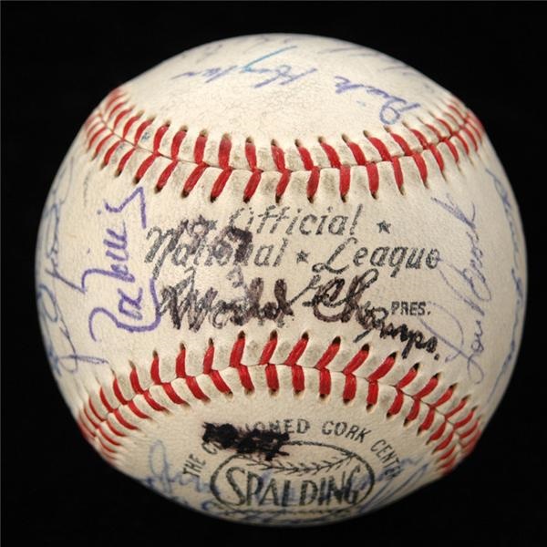 - 1967 St. Louis Cardinals Team Signed Baseball