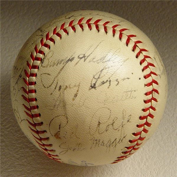 - 1939 New York Yankees Team Signed Baseball