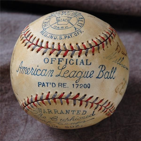 - 1932 New York Yankees Team Signed Baseball