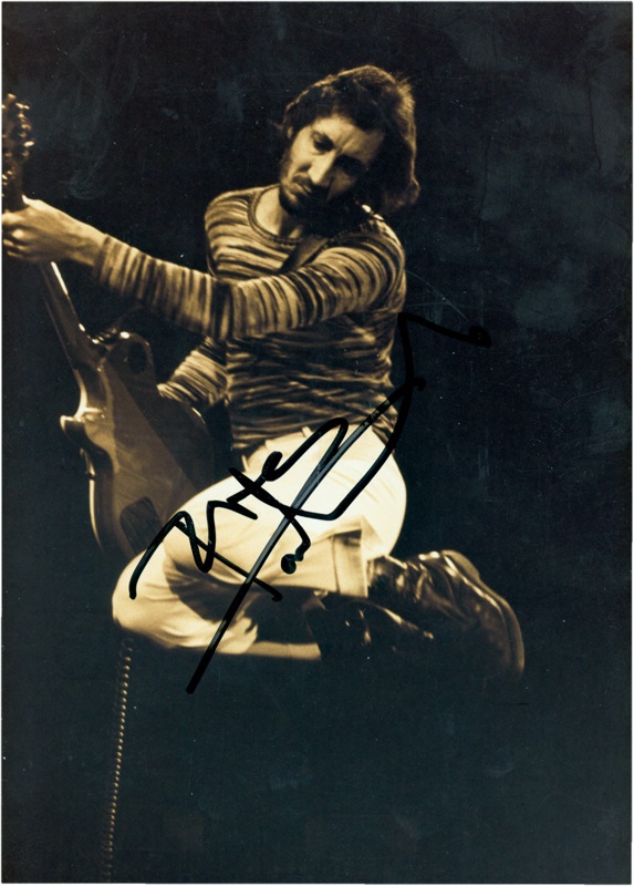 Pete Townsend Signed Photo from Joe Sia Collection