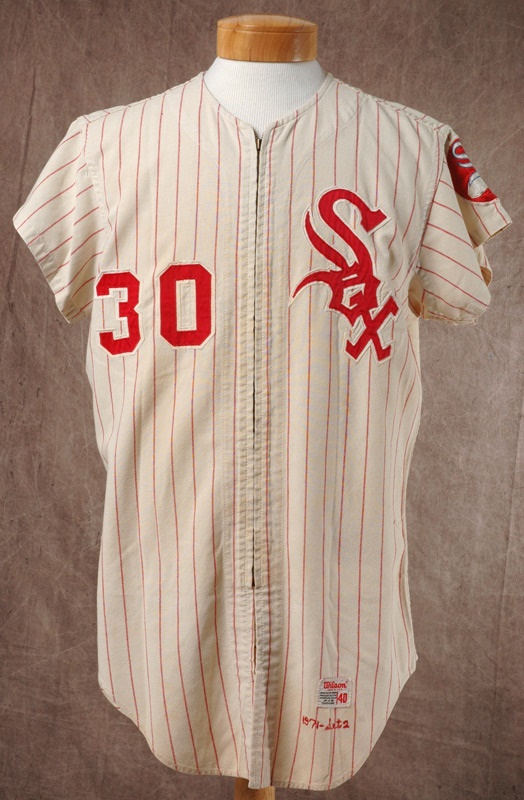 - 1971 Rich Morales Game Worn White Sox Flannel Jersey