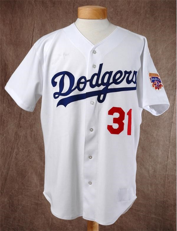- 1997 Mike Piazza Game Worn Dodgers Jersey with Robinson Patch