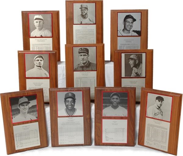 - Cardinals Hall of Fame Plaque Collection (49)