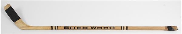 - 1973 Gordie Howe Game-Used WHA Stick