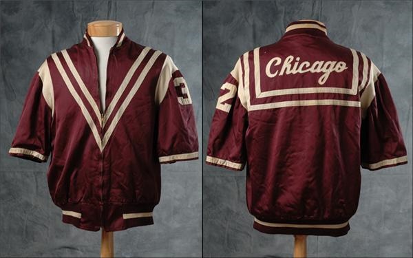 - 1940s Chicago American Gears Warmup #32 NBL