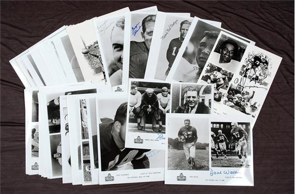 - Signed Photos Of NFL Hall Of Famers (64)