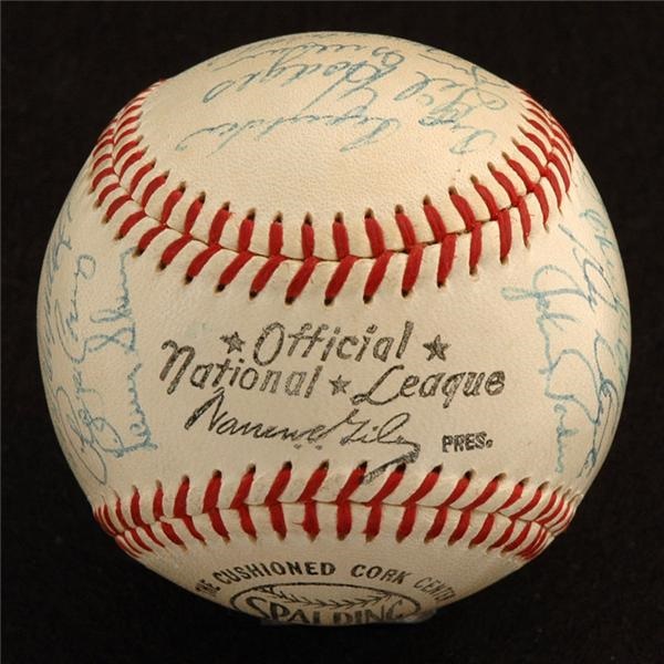- 1959 Los Angeles Dodgers Team Signed Baseball