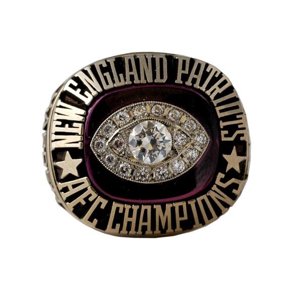 - 1985 New England Patriots A.F.C. Champions Ring