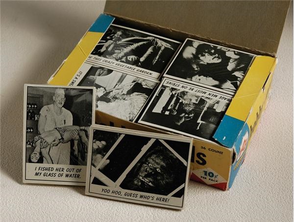 Non Sports Cards - 1966 Monster Laffs Complete Cello Box Packs (36)