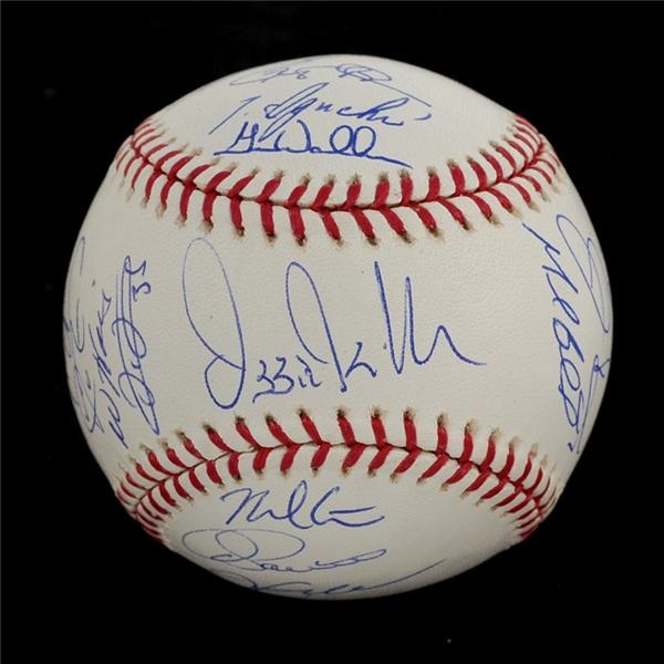 Baseball Autographs - 2005 World Champion Chicago White Sox Team Signed Baseball