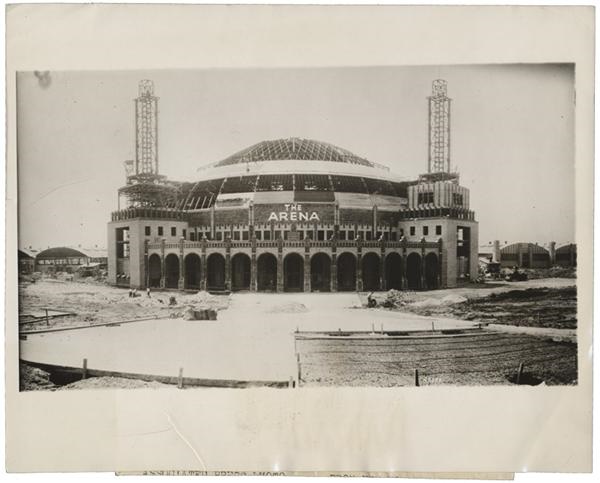 Stadiums - The Arena St. Louis (1929)