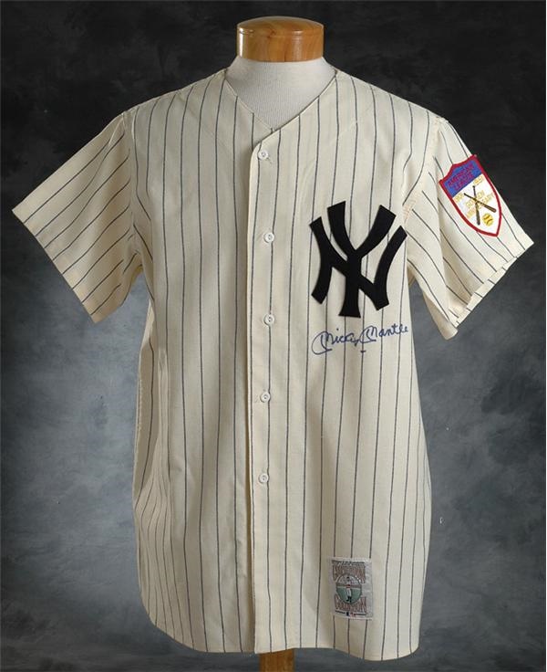 NY Yankees, Giants & Mets - Mickey Mantle Autographed 1951 Mitchell &amp; Ness Yankees Jersey