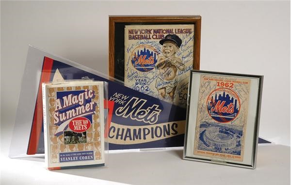 Baseball Autographs - Vintage New York Mets Autograph Collection with Pennant