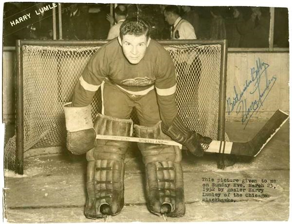 - 1951/52 Chicago Blackhawks Team Signed Photo with Mosienko