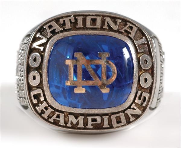 - 1973 Notre Dame National Champions Football Ring