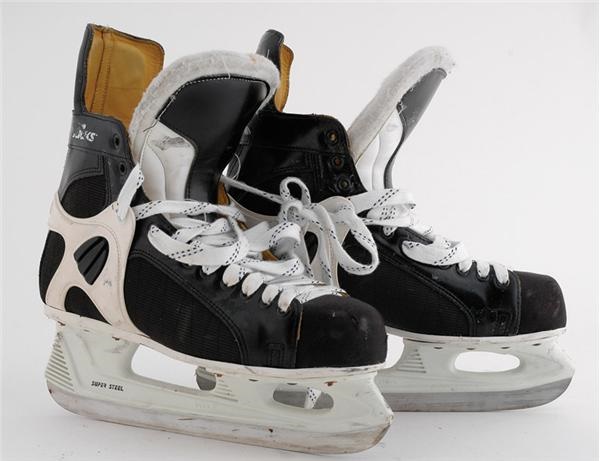 - Mid 1990's Mario Lemieux Pittsburgh Penguins Game Worn Skates