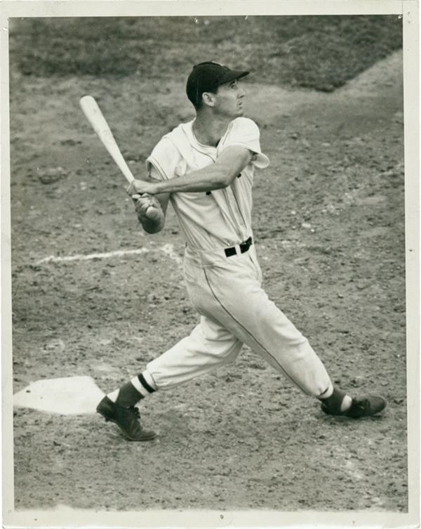 - 1946 Ted Williams All-Star Wire Photo (7x9")