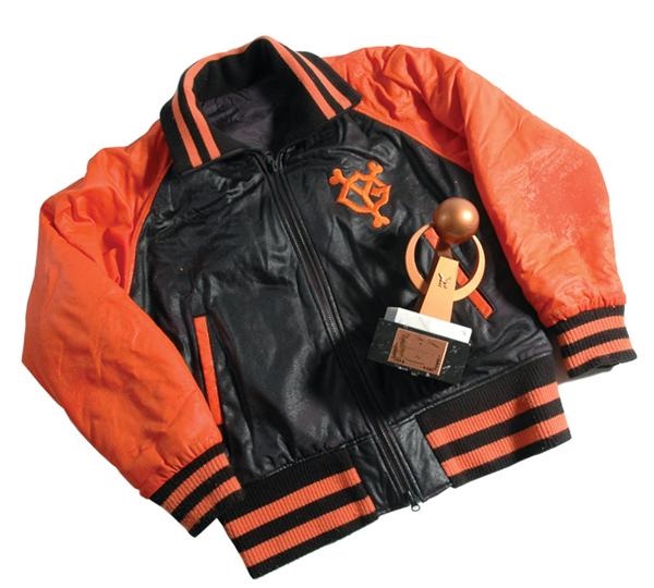 - Warren Cromartie 1985 Japan All Star Award and 1989 Giants Game Used Jacket
