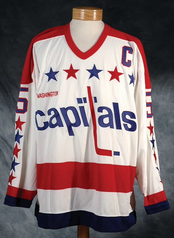 - 1990-1991 Rod Langway Washington Capitals Team Issued Jersey