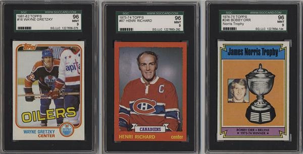 - Collection of 1970's Topps Hockey Cards All Graded SGC 96 MINT 9 (106)