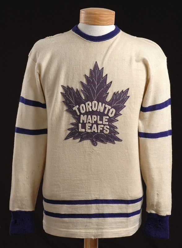 - 1944-46 Frank McCool Toronto Maple Leafs Game Worn Sweater