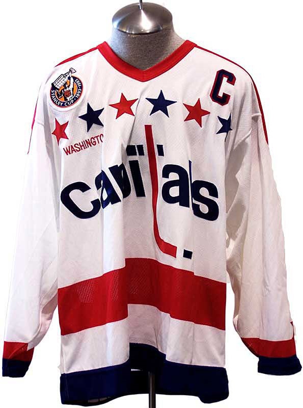 Game Used Hockey - 1992-1993 Kevin Hatcher Washington Capitals Team Issued Hockey Jersey