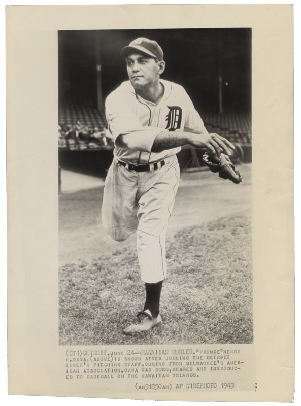 - The Henry Oana Pacific Coast League Baseball Archive (4 photos)