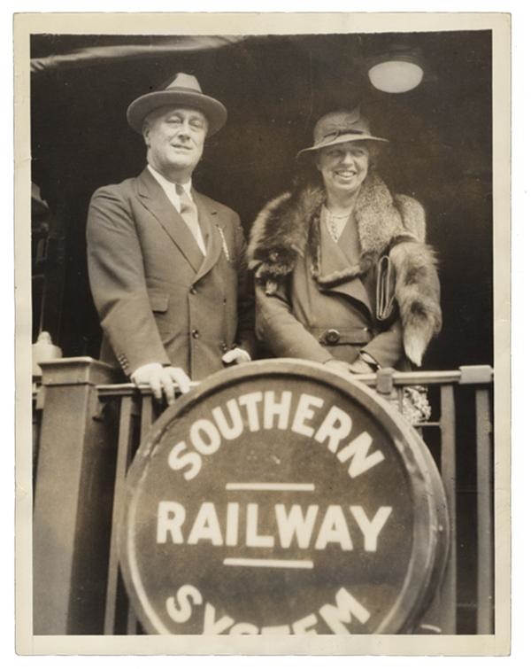 - The FDR Whistle-Stop Collection News Service Photos(14)
