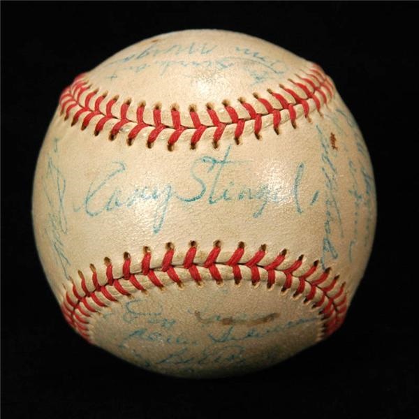 Baseball Autographs - 1955 New York Yankees Team Signed Baseball