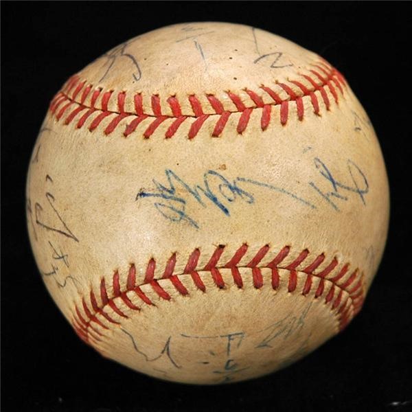 Baseball Autographs - Circa 1960s Tokyo Giants Signed Baseball