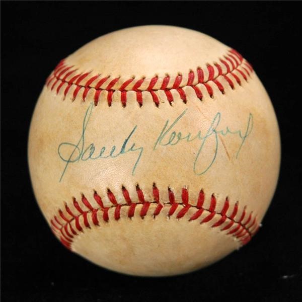 Baseball Autographs - Sandy Koufax Single Signed Baseball