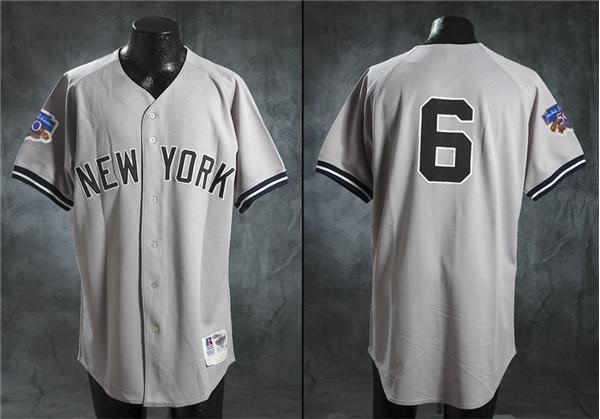 Baseball Equipment - 1997 Joe Torre New York Yankee Jersey