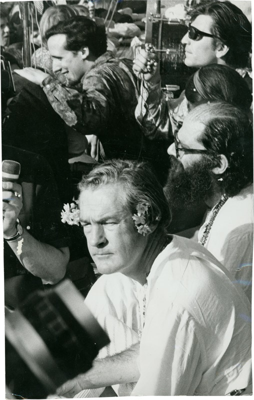 Civil Rights - Timothy Leary and Allen Ginsberg by Stone (1967)