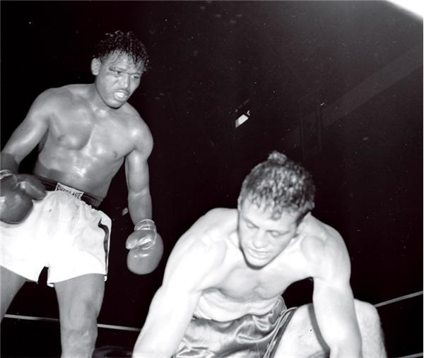 Muhammad Ali & Boxing - Sugar Ray Robinson v. Rocky Castellani Original Negatives (22 negs)