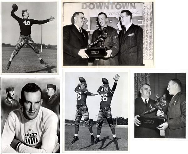 The Angelo Bertelli Heisman Trophy Collection (22 photos)