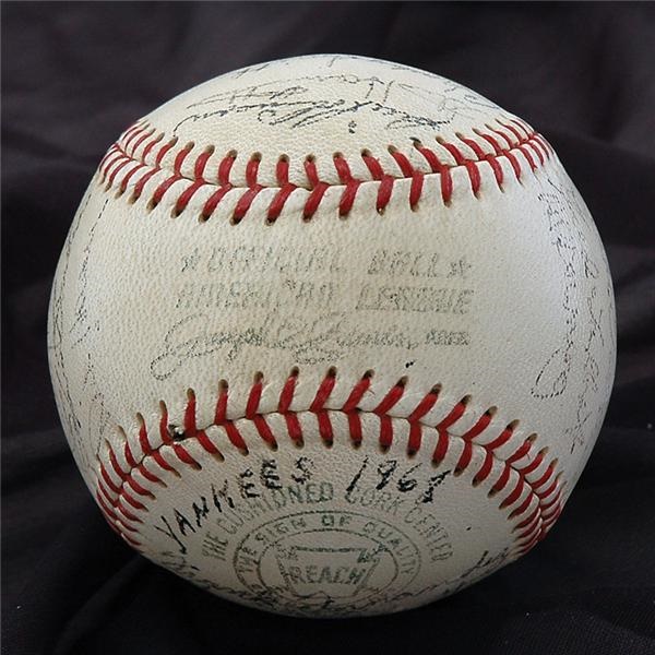 1968 New York Yankees Team Signed Baseball - Mantle's Last Season
