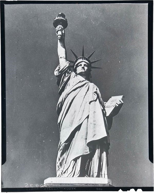 - Statue of Liberty 4 x 5'' Vintage Negative (1940)