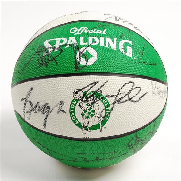 1989 Boston Celtics Team Signed Basketball with Reggie Lewis