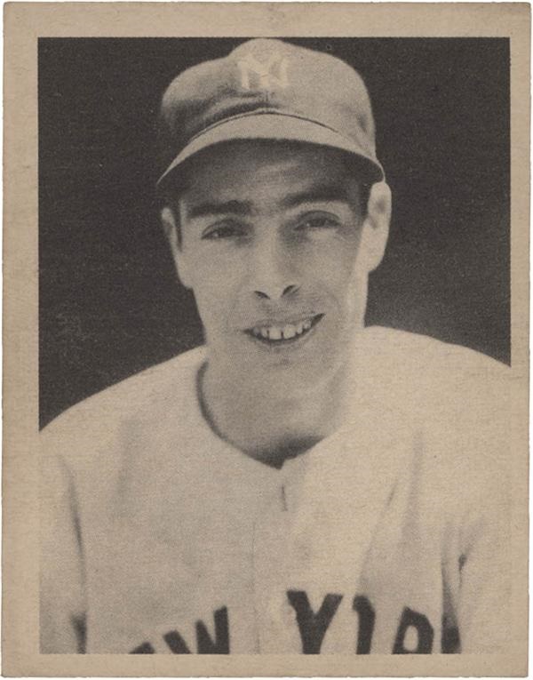 - 1939 Play Ball #26 Joe Dimaggio Baseball Card