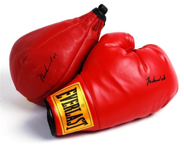 Muhammad Ali Signed Everlast Glove and Speed Bag (2)