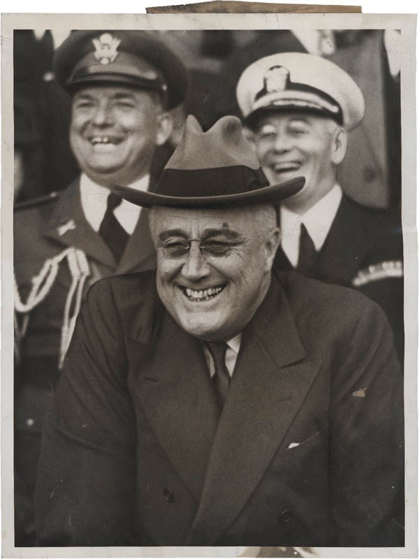 - 1937 Season Franklin D Roosevelt 1st Pitch Wire Photo