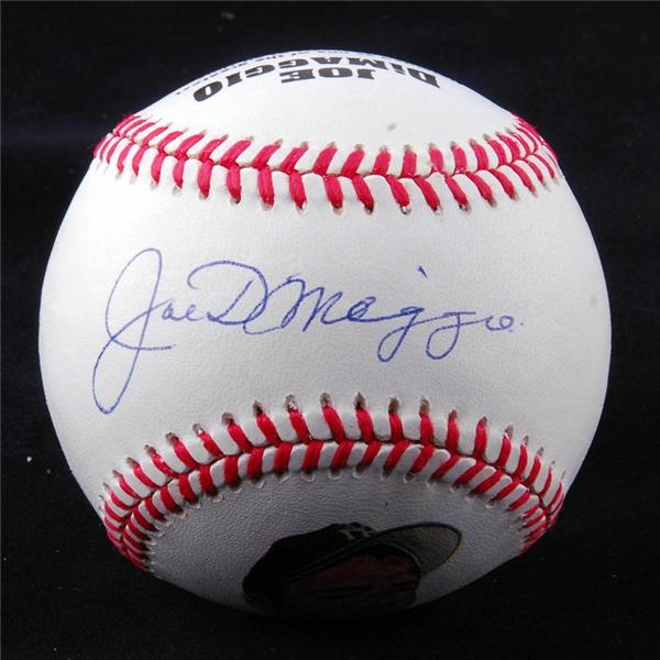 Baseball Autographs - Joe DiMaggio Signed Photo Baseball w/ COA