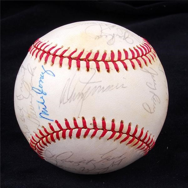 Baseball Autographs - 1979 Boston Red Sox Team Signed Baseball