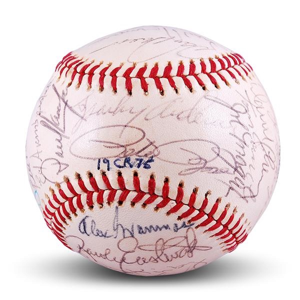 - Near Mint 1975 World Champion Cincinnati Reds Team Signed Baseball