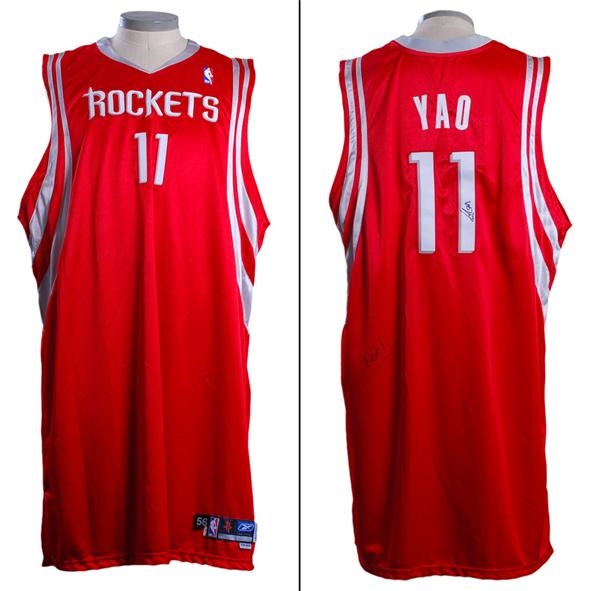 - 2004 - 2005 Yao Ming Signed Game Used Houston Rockets Game Used Jersey Team LOA