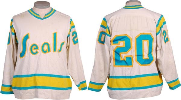 - 1975-76 Bob Murdoch California Golden Seals Game Worn Jersey