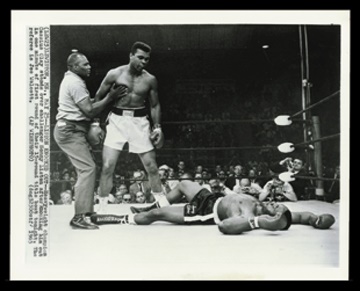 Muhammad Ali & Boxing - 1965 Cassius Clay Defeats Sonny Liston Wire Photograph (8x10")