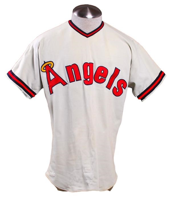 Baseball Equipment - 1972 Del Rice California Angels Manager Game Used Jersey