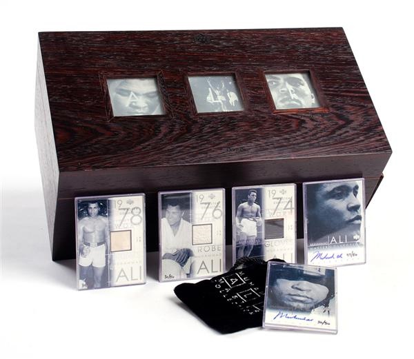 Muhammad Ali & Boxing - Muhammad Ali Special Card Set with Signed Card in Custom Box UDA