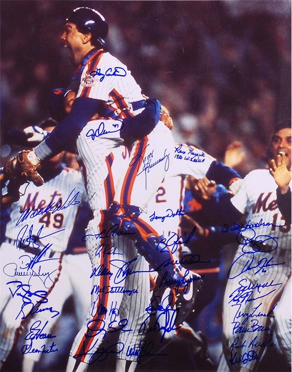 Baseball Autographs - 1986 New York Mets Team Signed 16 x 20 World Series Photo